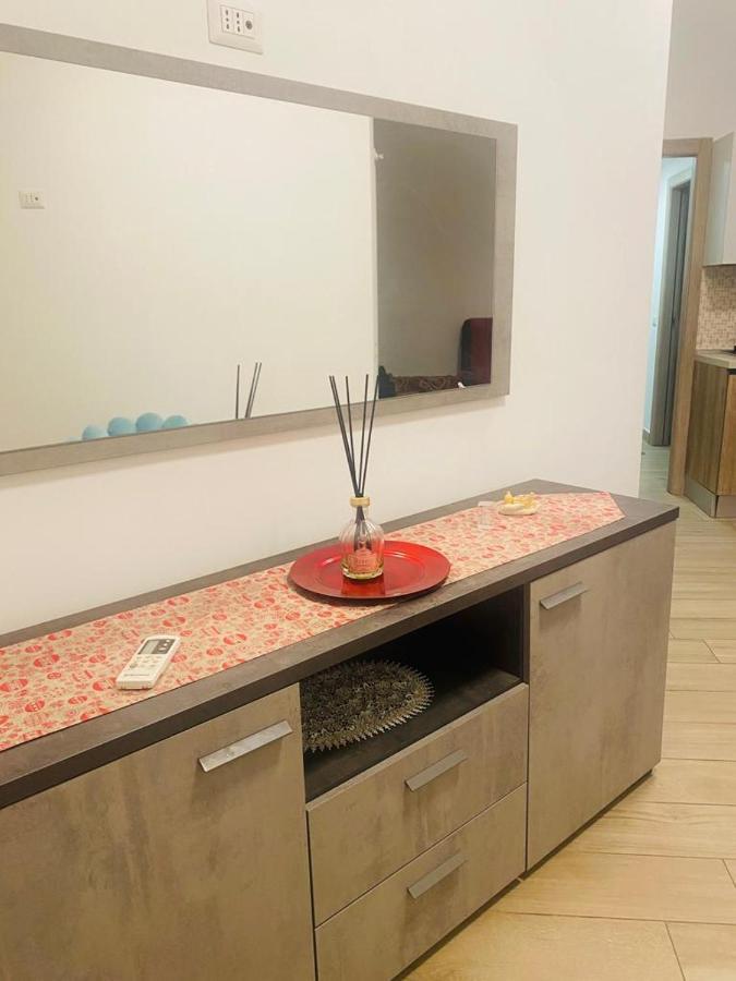 Large Garden Apartment โรม ภายนอก รูปภาพ