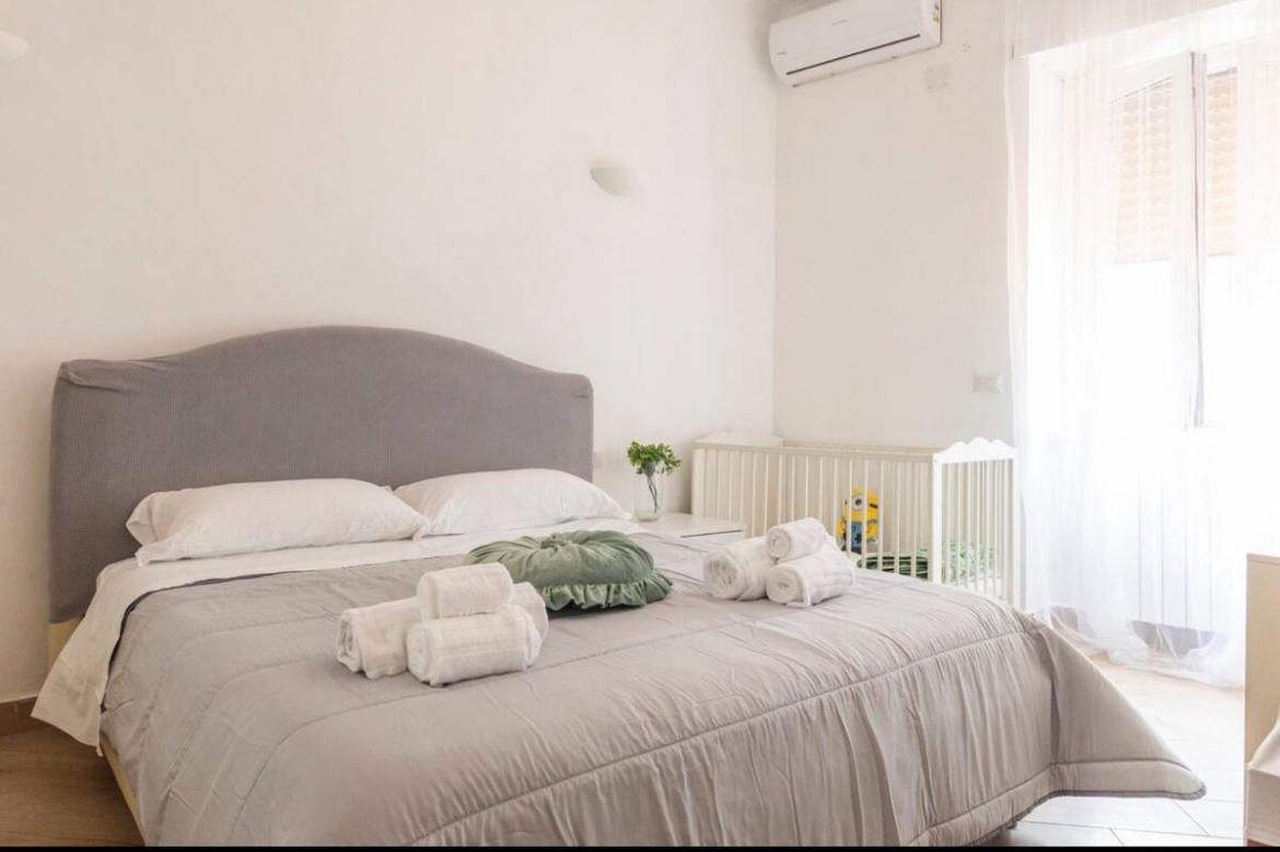 Large Garden Apartment โรม ภายนอก รูปภาพ