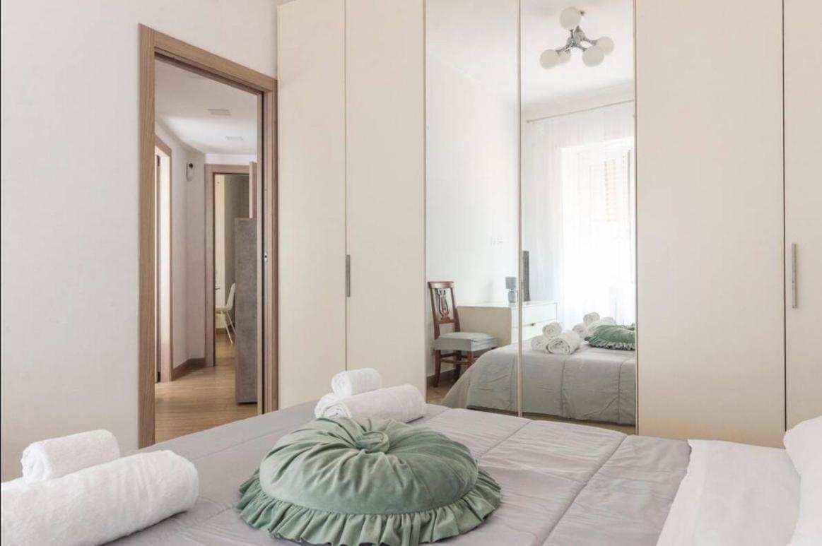 Large Garden Apartment โรม ภายนอก รูปภาพ