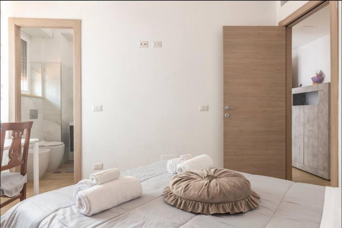Large Garden Apartment โรม ภายนอก รูปภาพ
